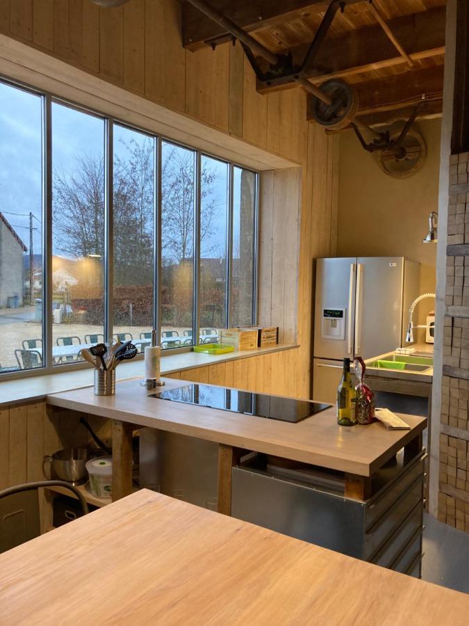 Gite L'Atelier De Tournerie Montigny-sur-l'Ain المظهر الخارجي الصورة